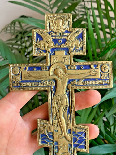 Antica croce religiosa